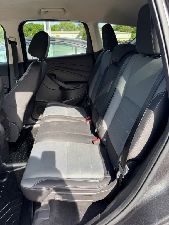 2016 Ford Escape Image 11