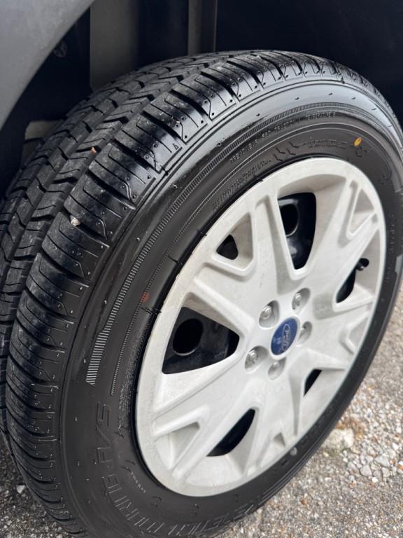 2016 Ford Escape Image 9