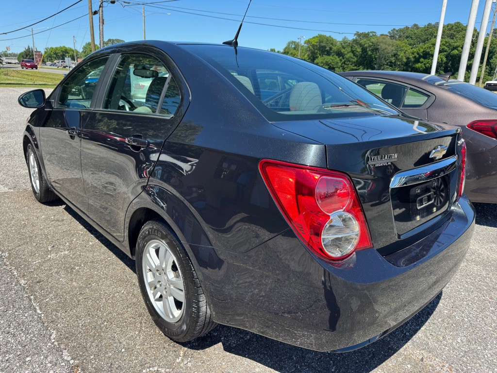2013 Chevrolet Sonic Image 5