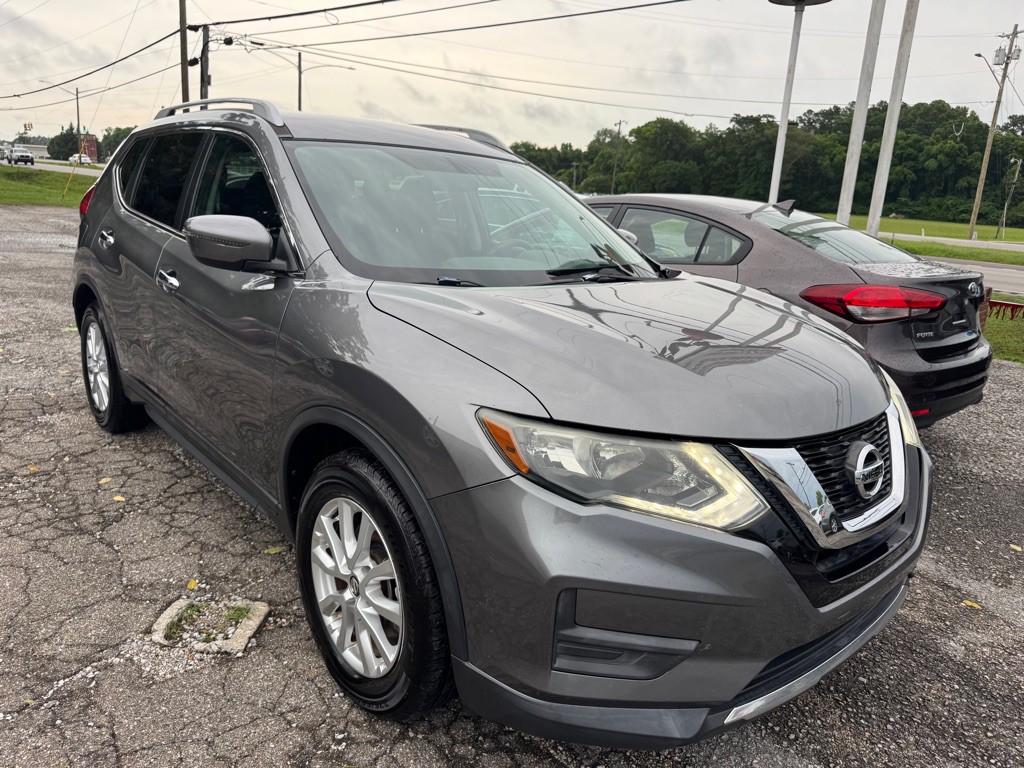 2017 Nissan Rogue Image 4