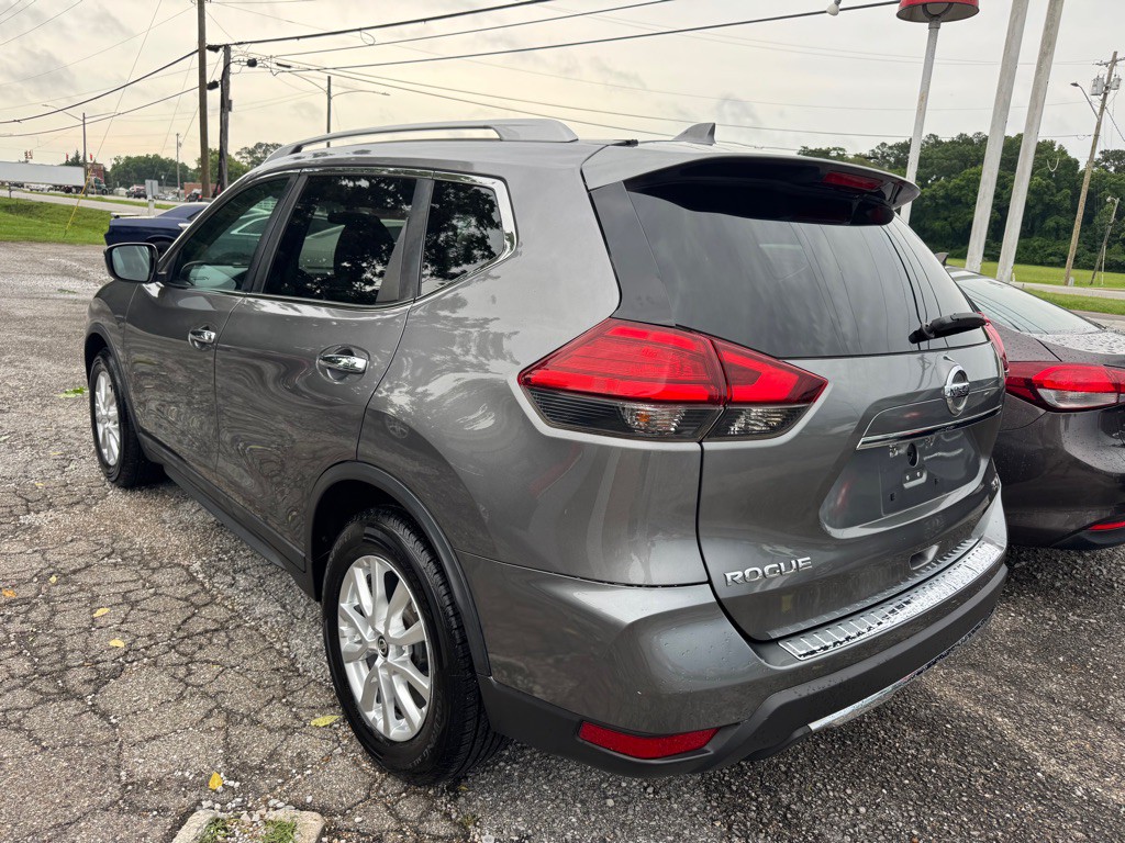 2017 Nissan Rogue Image 5