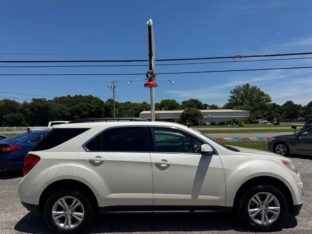 2015 Chevrolet Equinox Image 2