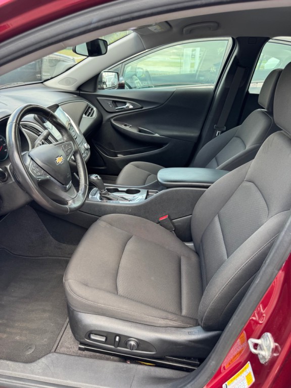 2019 Chevrolet Malibu Image 10