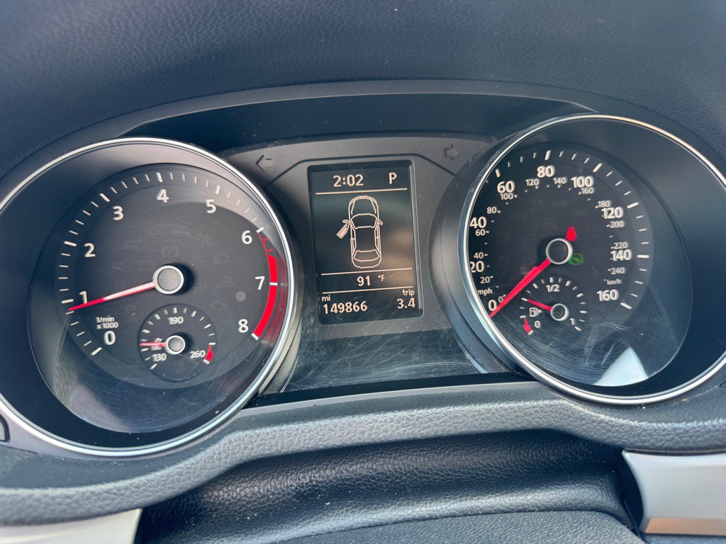 2016 Volkswagen Passat Image 12