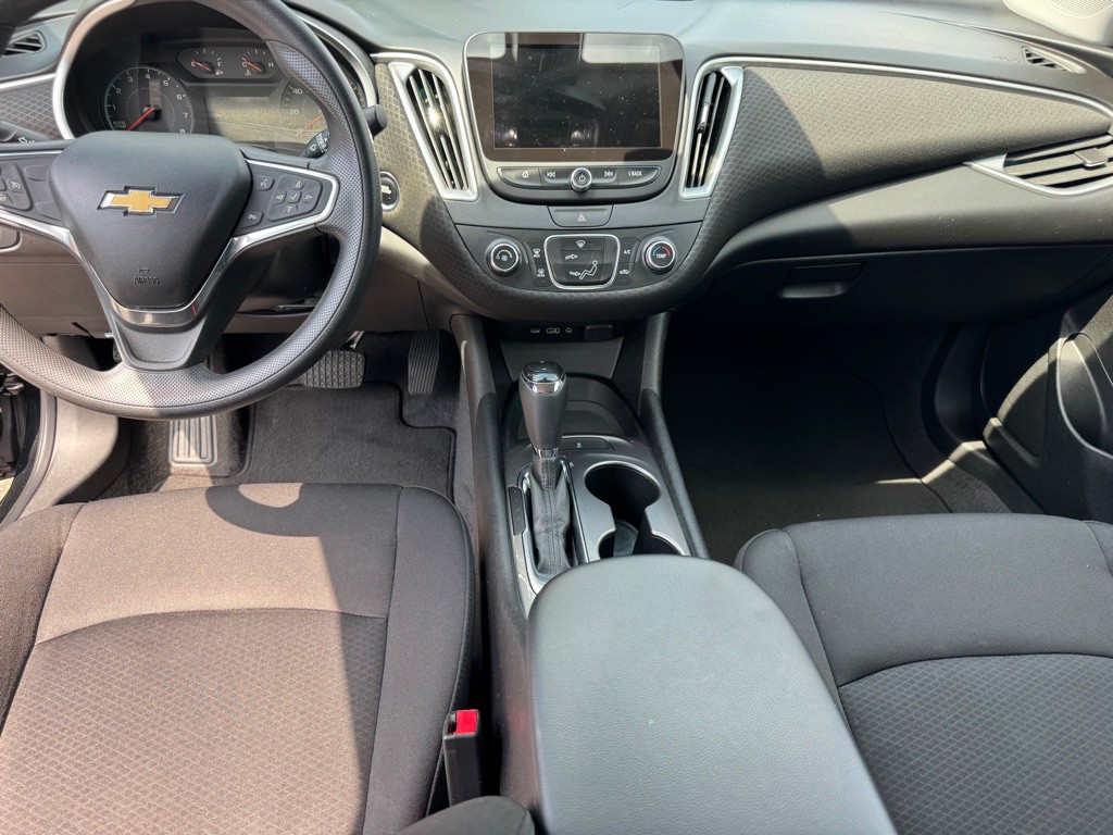 2019 Chevrolet Malibu Image 11