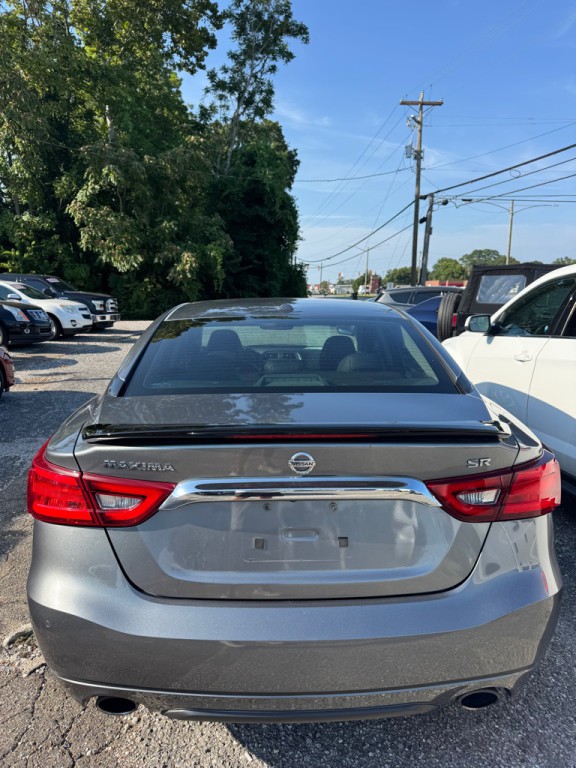2016 Nissan Maxima Image 8