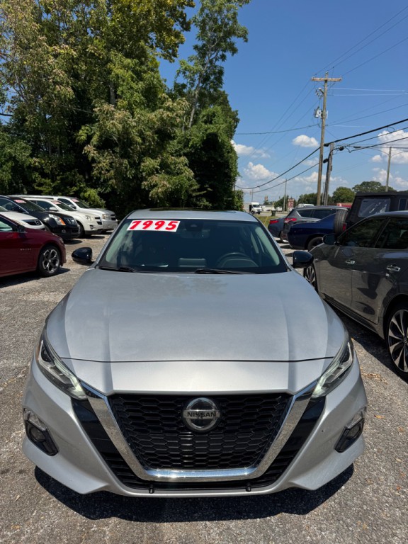2019 Nissan Altima Image 7