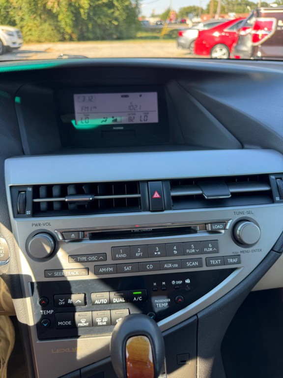 2012 Lexus RX Image 12
