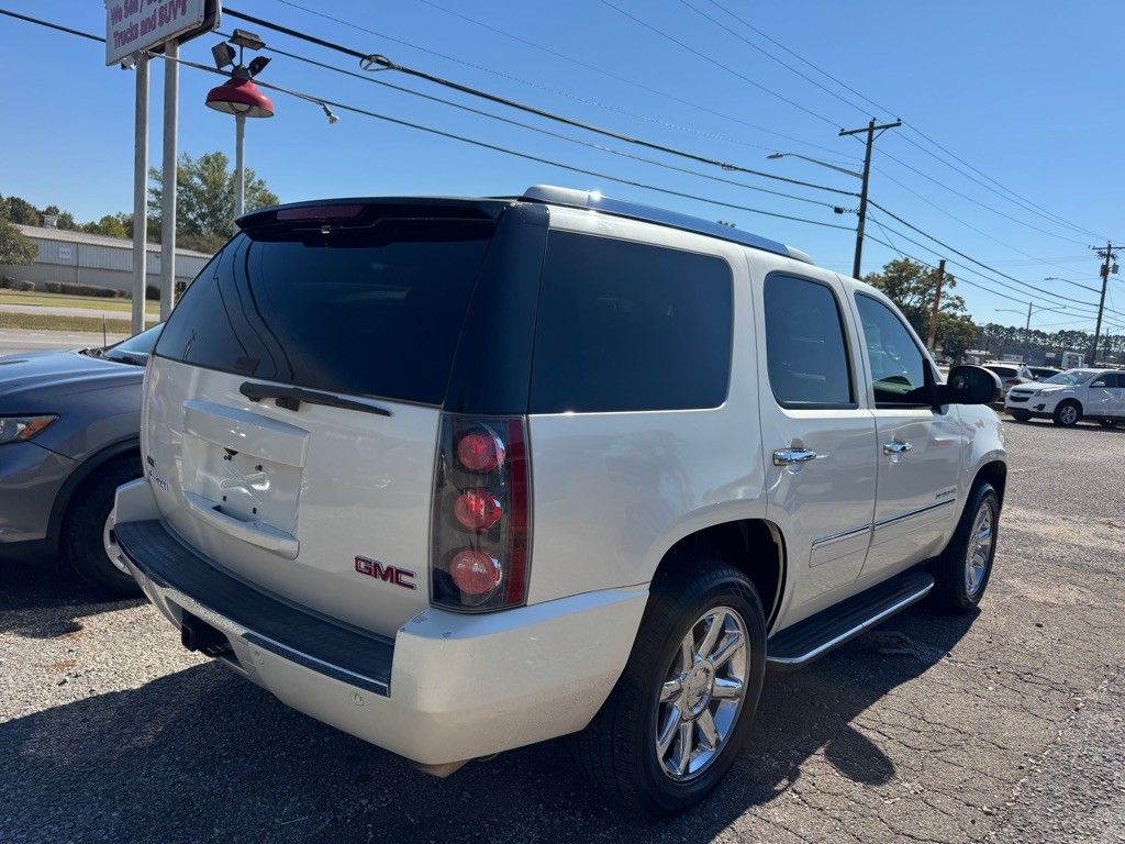 2009 GMC Yukon Image 6