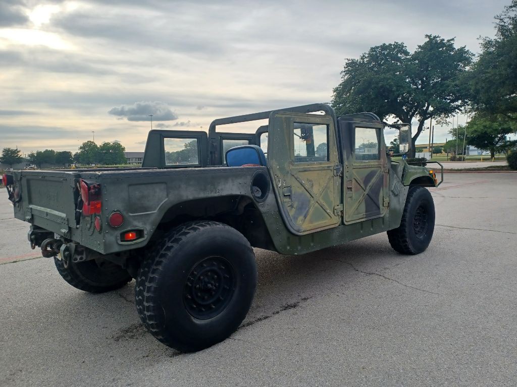 1988 HUMMER H1 Image 5
