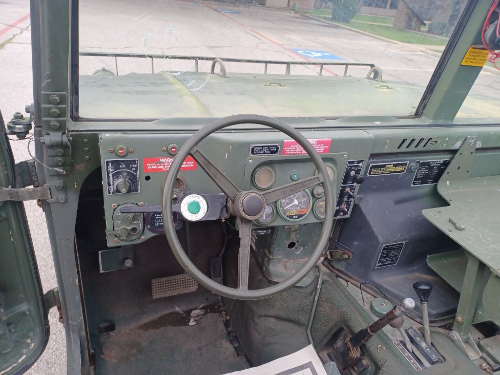1988 HUMMER H1 Image 12