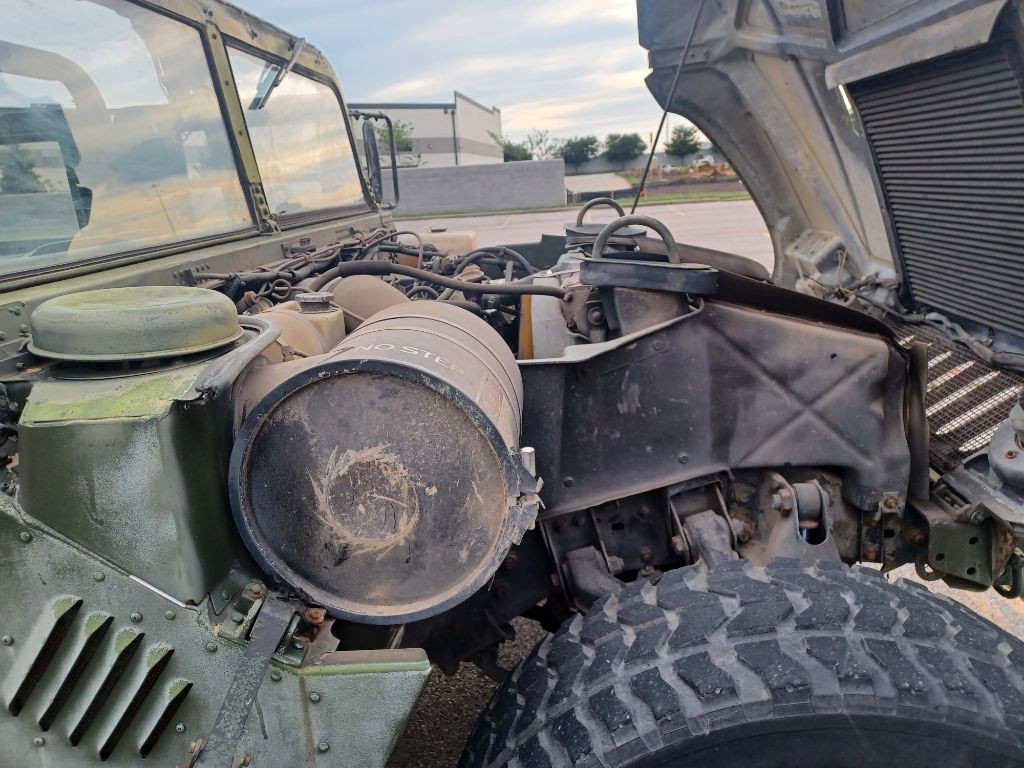 1988 HUMMER H1 Image 18