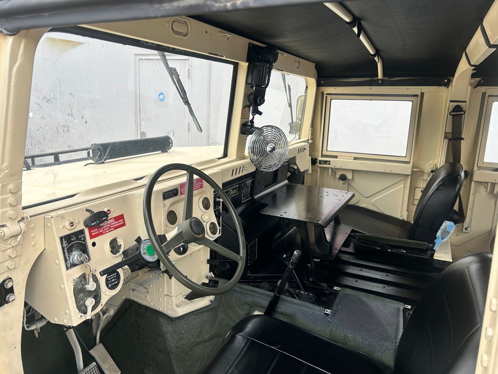 1988 HUMMER H1 Image 7