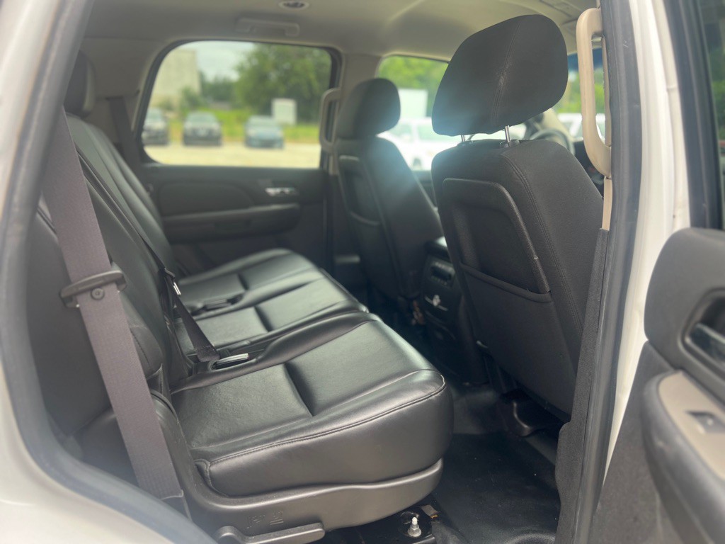 2014 Chevrolet Tahoe Image 12