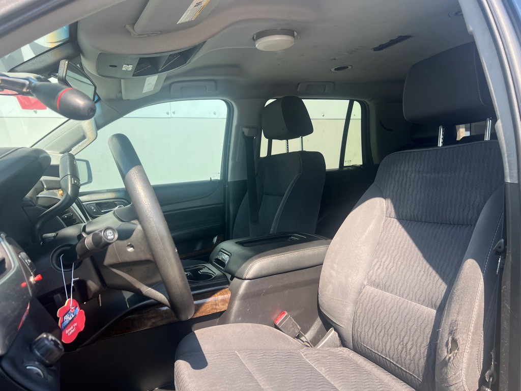 2017 Chevrolet Tahoe Image 8