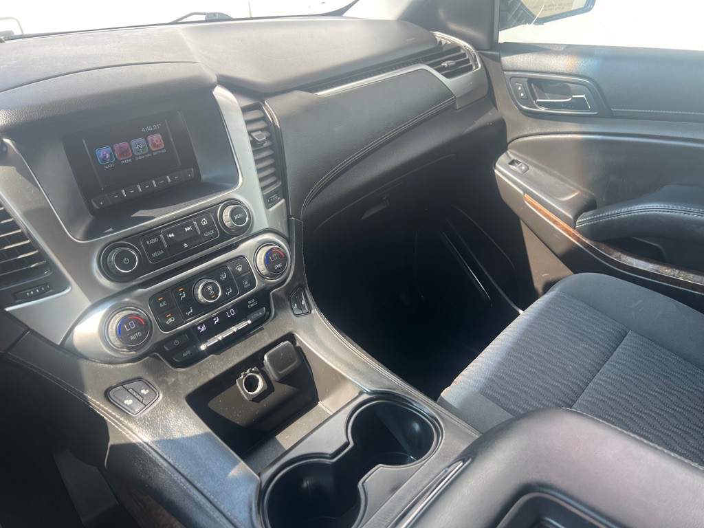 2017 Chevrolet Tahoe Image 16