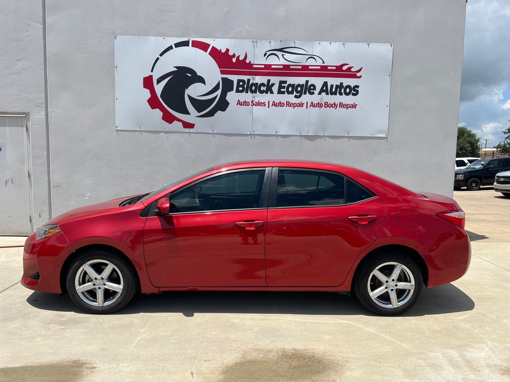 2019 Toyota Corolla Image 2
