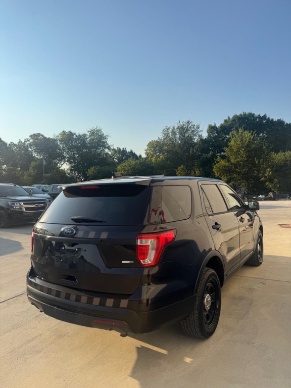 2016 Ford Explorer Image 4