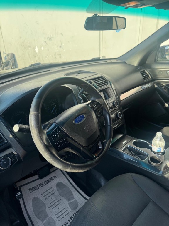 2016 Ford Explorer Image 8