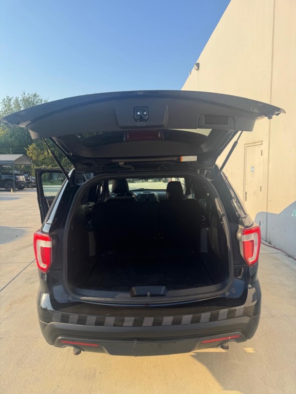 2016 Ford Explorer Image 11