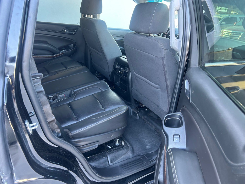 2020 Chevrolet Tahoe Image 3