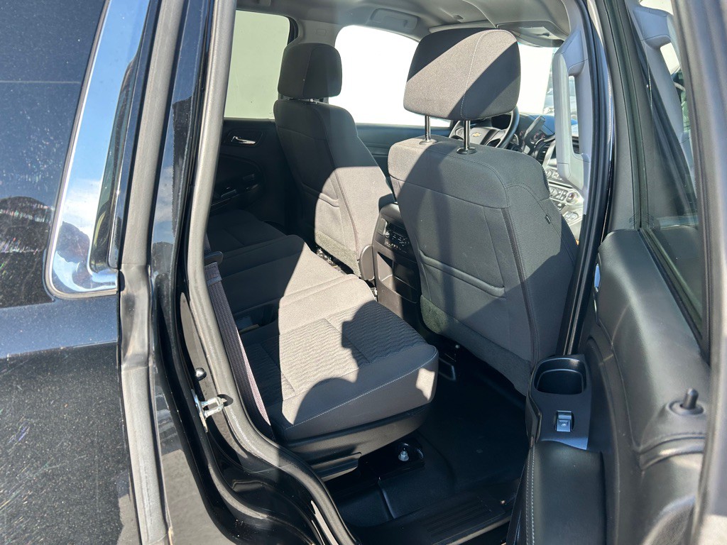 2017 Chevrolet Tahoe Image 8