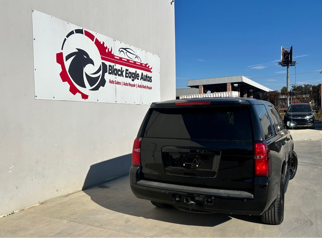 2017 Chevrolet Tahoe Image 12