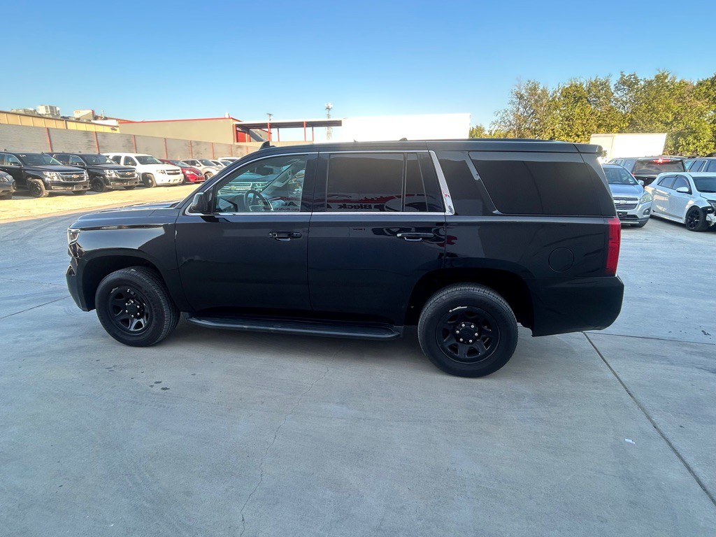 2016 Chevrolet Tahoe Image 2