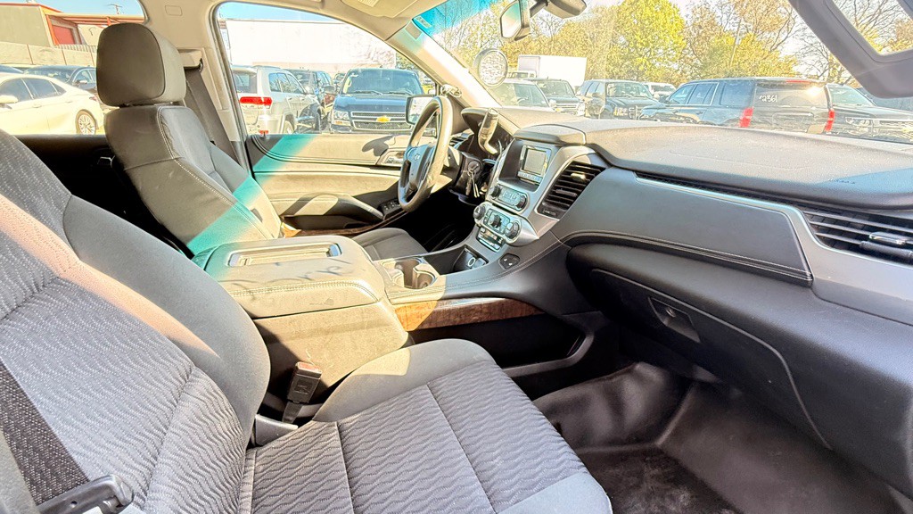 2015 Chevrolet Tahoe Image 9