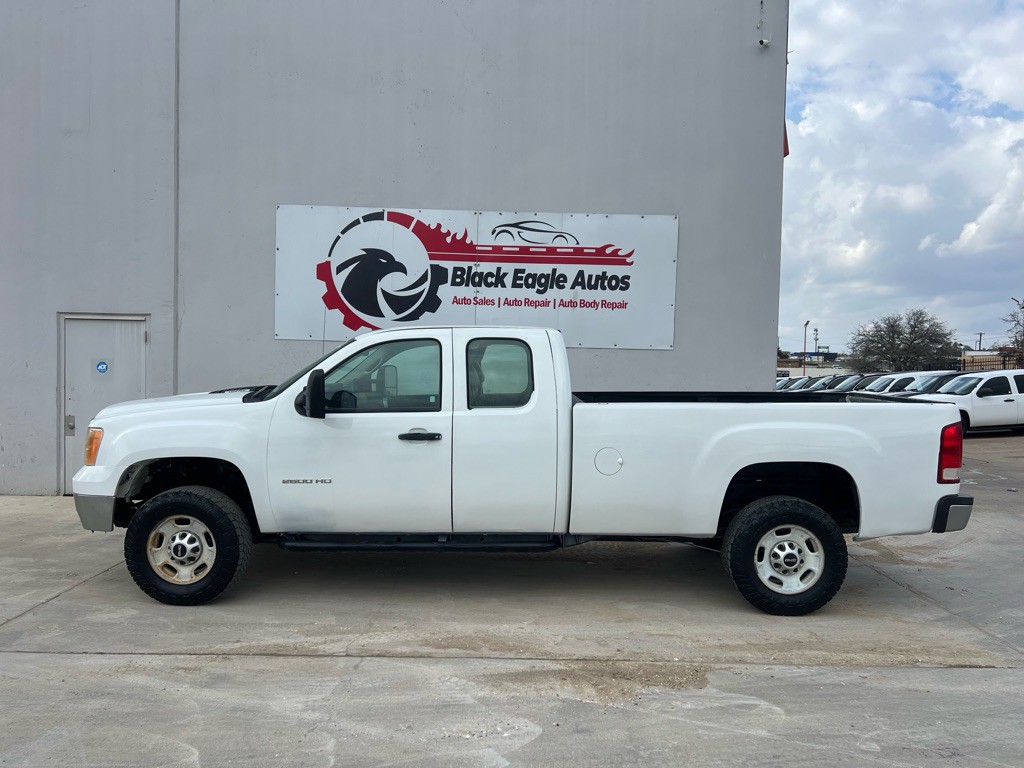 2013 GMC Sierra Image 2