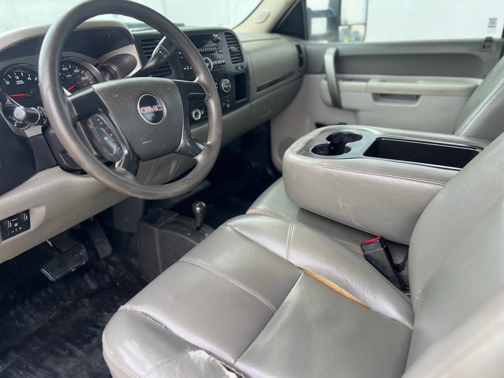 2013 GMC Sierra Image 9