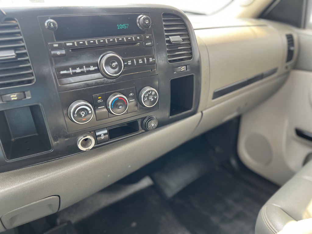 2013 GMC Sierra Image 16