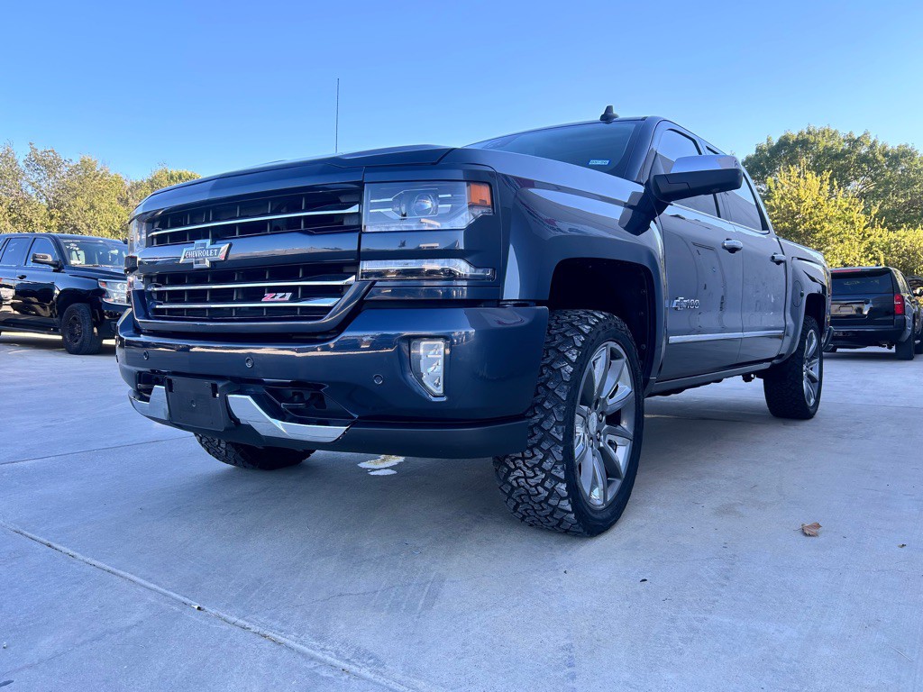 2018 Chevrolet Silverado 1500 Image 3