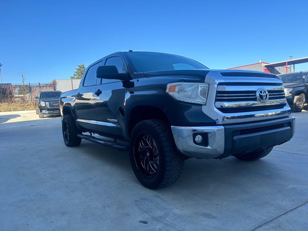 2015 Toyota Tundra Image 4