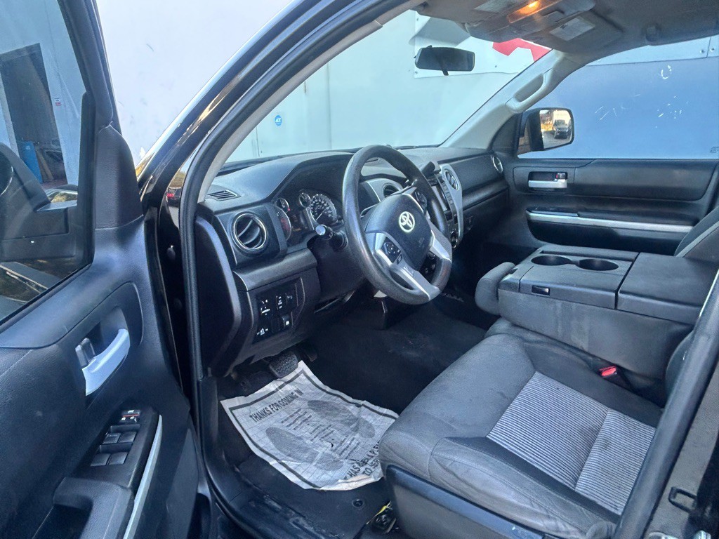 2015 Toyota Tundra Image 6