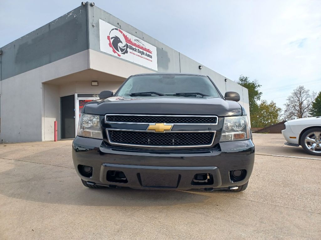 2013 Chevrolet Tahoe Image 2