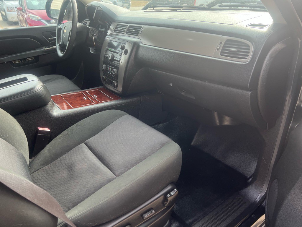 2013 Chevrolet Tahoe Image 27