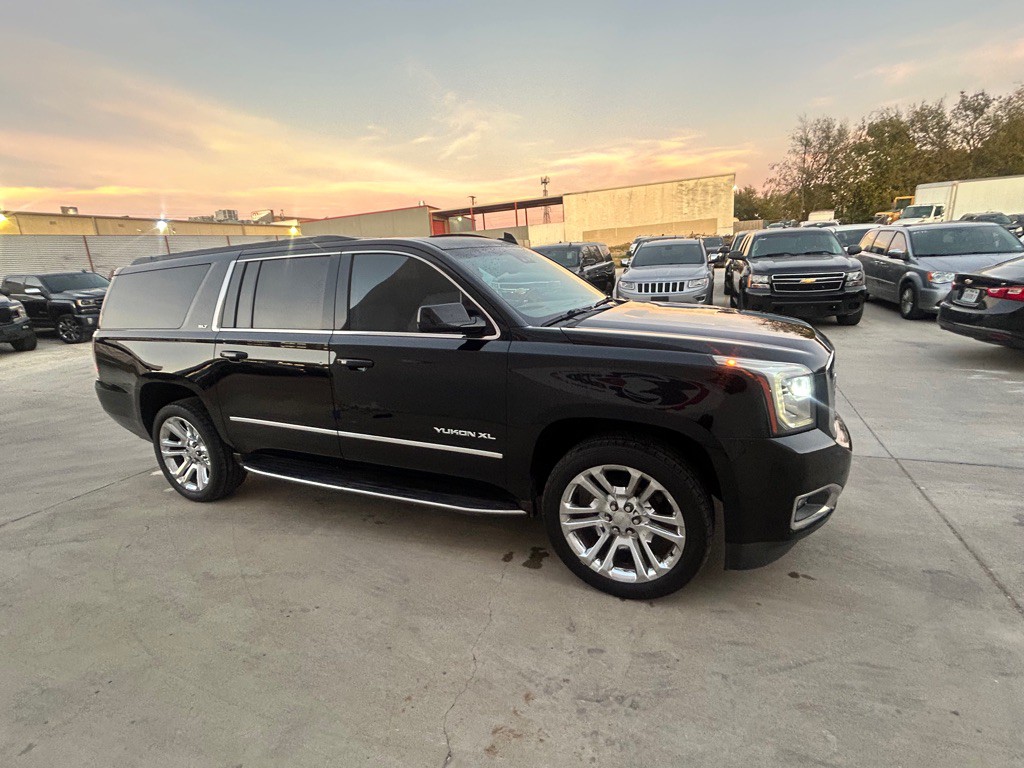 2019 GMC Yukon Image 13