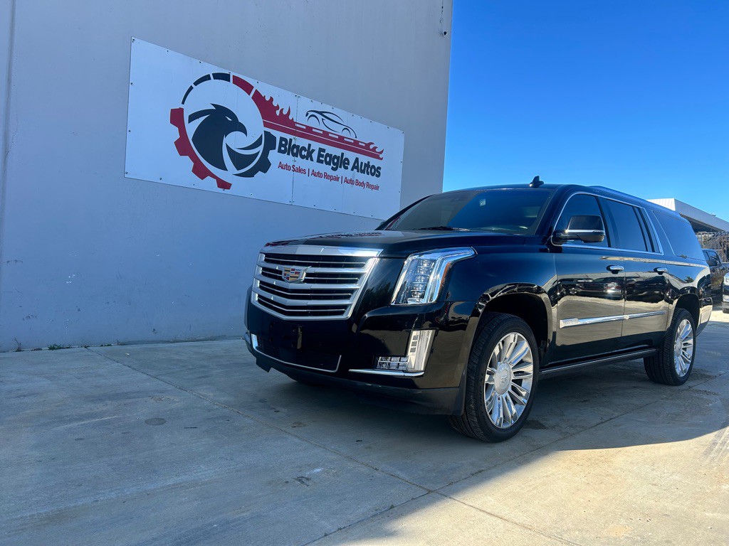 2016 Cadillac Escalade Image 3