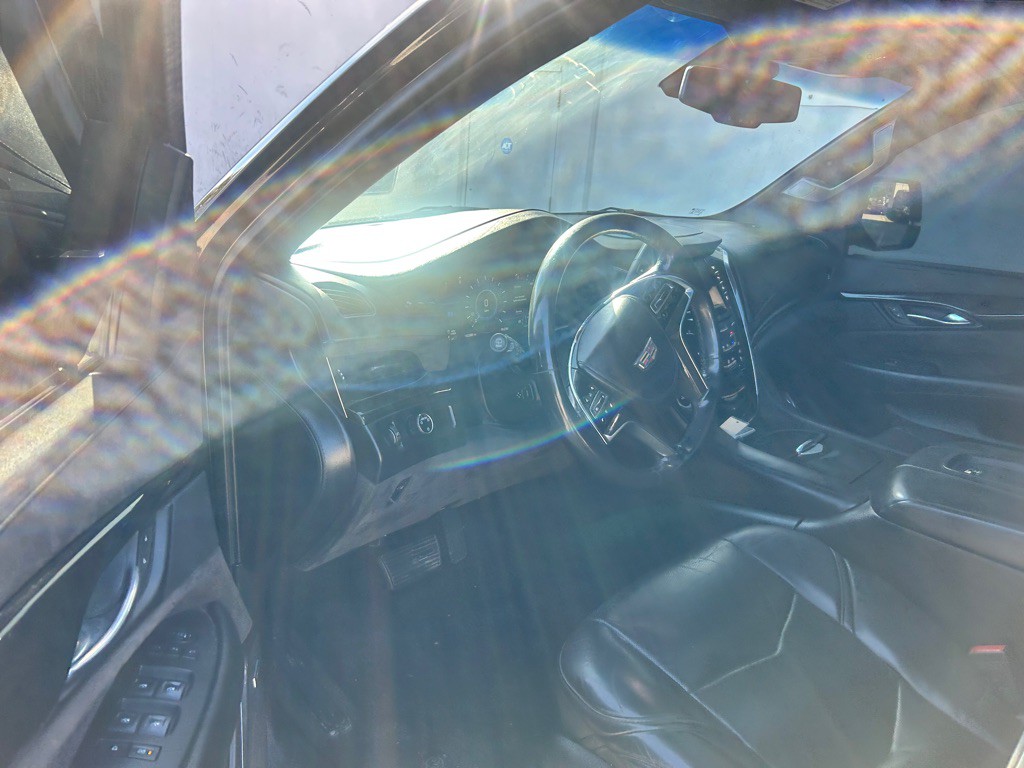 2016 Cadillac Escalade Image 9