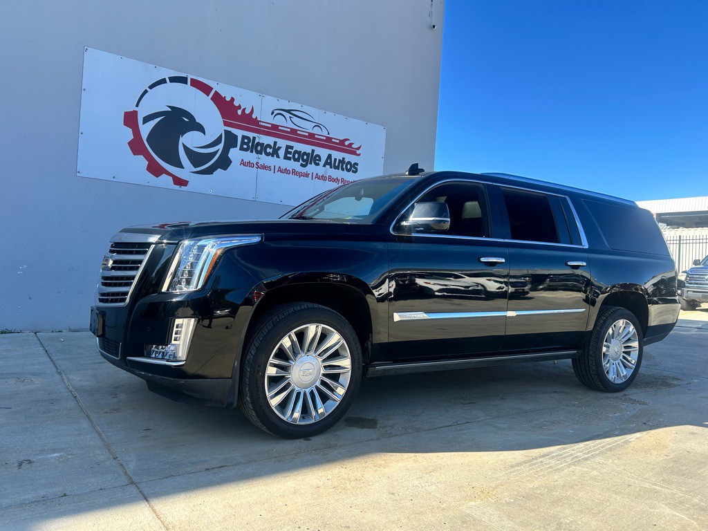 2016 Cadillac Escalade Image 17