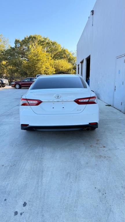 2018 Toyota Camry Image 4