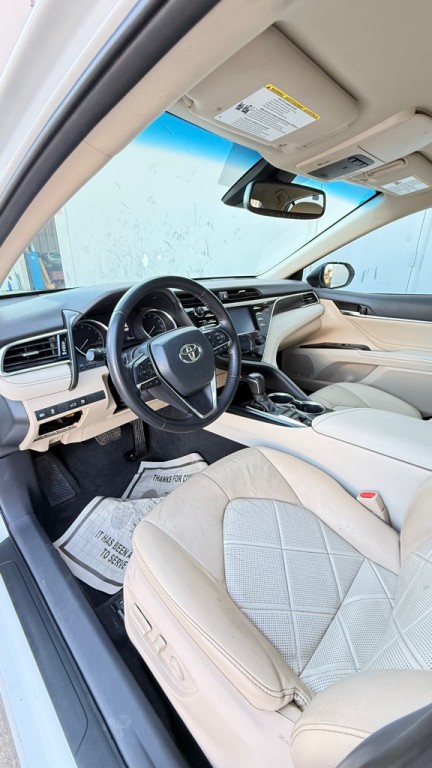 2018 Toyota Camry Image 8