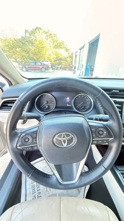 2018 Toyota Camry Image 11