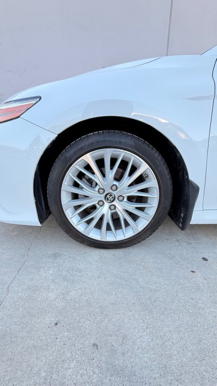 2018 Toyota Camry Image 13