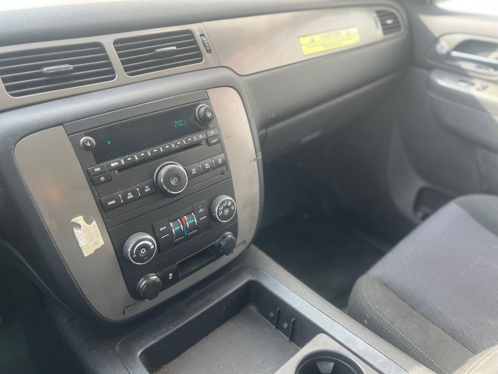 2013 Chevrolet Tahoe Image 14