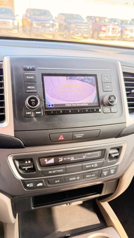 2017 Honda Pilot Image 13