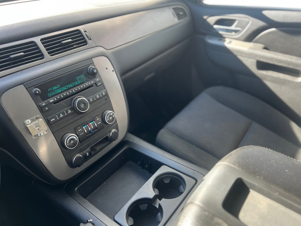 2013 Chevrolet Tahoe Image 11