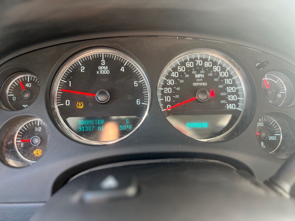 2013 Chevrolet Tahoe Image 12