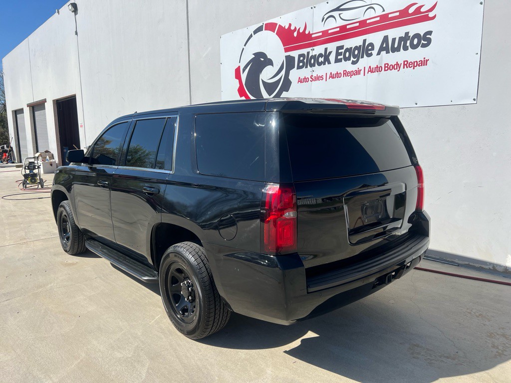 2019 Chevrolet Tahoe Image 3